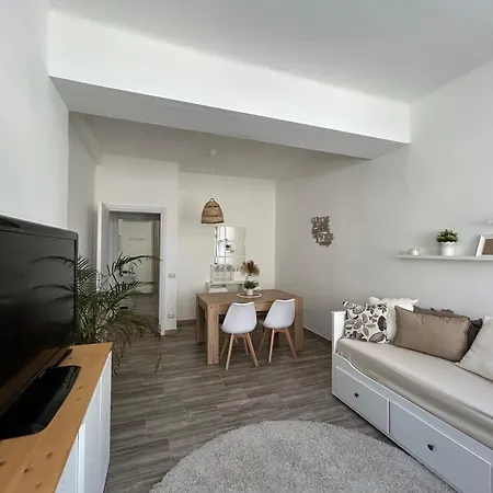 Merluzzi 52 Apartment